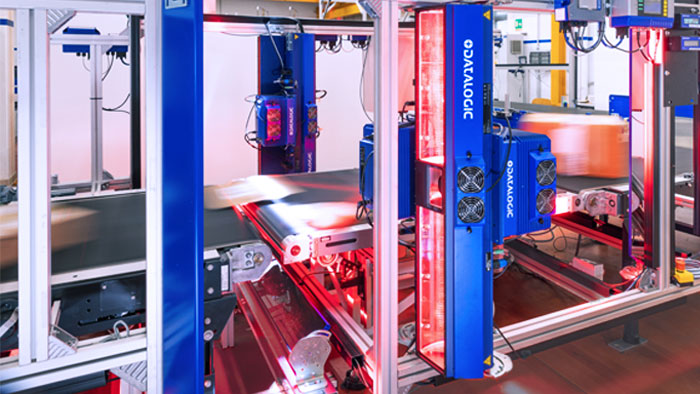 AV7000 8K - High-Performance Imaging for Parcel Sorting